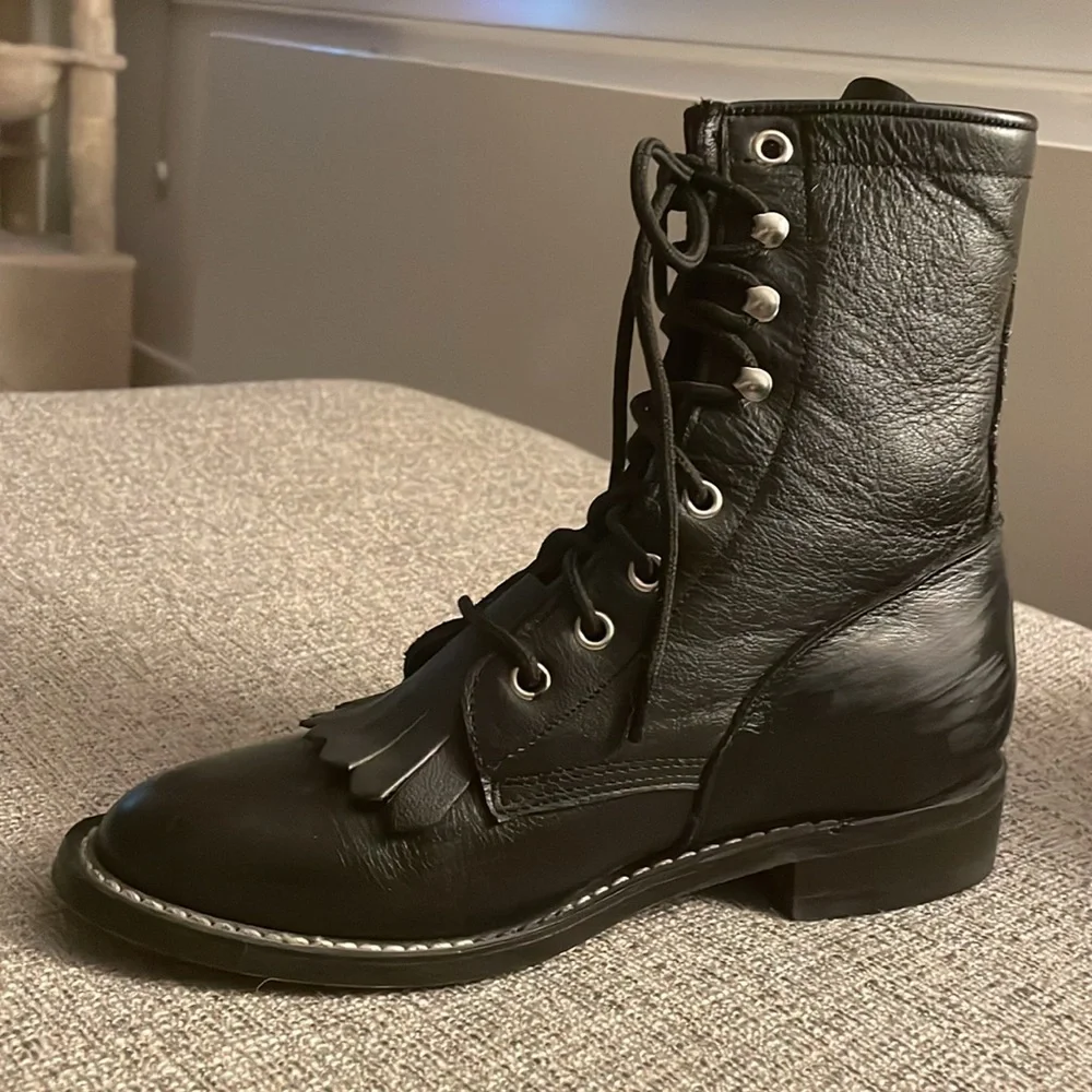 A Jama Product Black Leather Lace Up Boots Sz 7 with Hooks - Picture 4 of 6